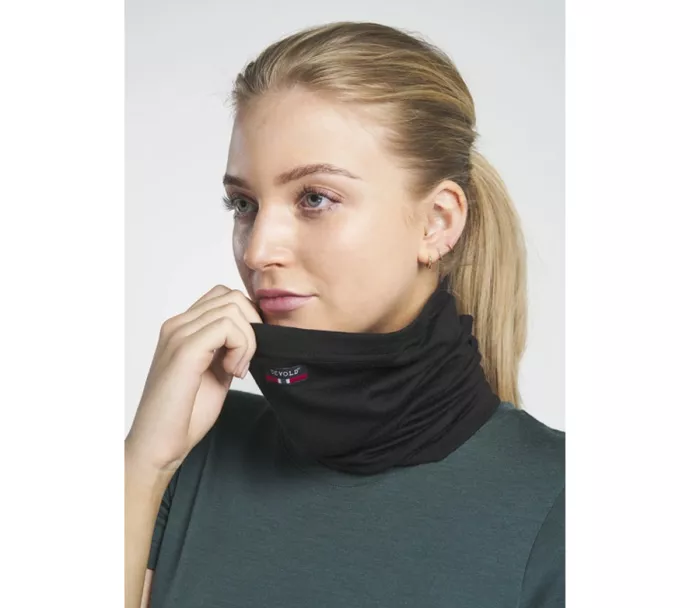 Nákrčník Devold GO Breeze Merino 150 Headover O/S black