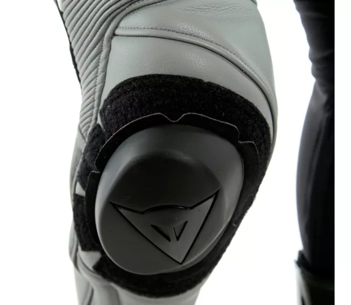 Kombinéza na motorku Dainese KILLALANE pearl white / charcoal gray / black