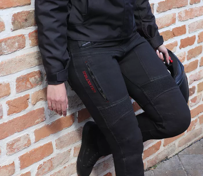 Dámske džínsy na moto Trilobite Parado monolayer AAA slim fit ladies jeans black (predĺžené)